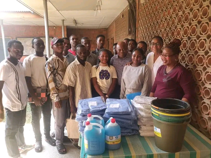Yabatech Centre for Entrepreneurial Development Donates Items to the medical center