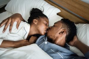 What You Need to Know About Oral Sex: The Potential Side Effects and Risks Involved 