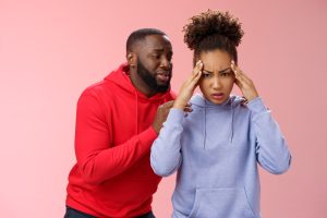 How to Control your Emotions in a Relationship: 11 Easy Ways 