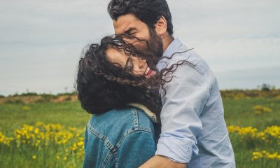 What does being an Understanding Girlfriend mean? Here are 8 ways How to be an Understanding Girlfriend