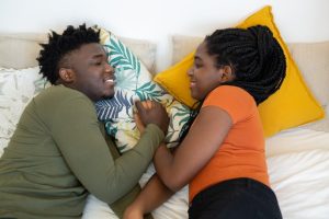 10 Things You do Everyday for your boyfriend and Girlfriend but not Proper for Someone in a serious relationship 