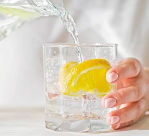 Benefits of Drinking Warm Lemon Water Every Morning