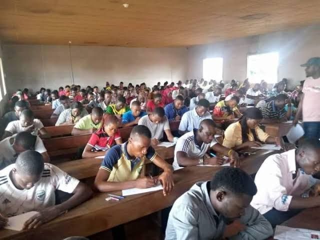 Student loan: FG urges polytechnics, others to allow applicants to sit for exams