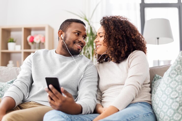How to Keep the Spark Alive Through Texting in a Long Distance ...