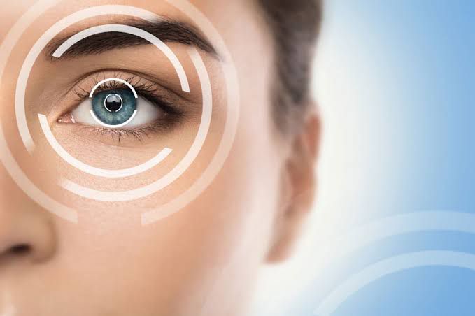 The Best Vitamins and Supplements to Boost Your Eye Health
