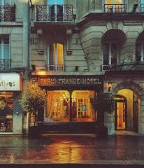 Top 10 Family-Friendly Hotels in Paris with Kids’ Facilities