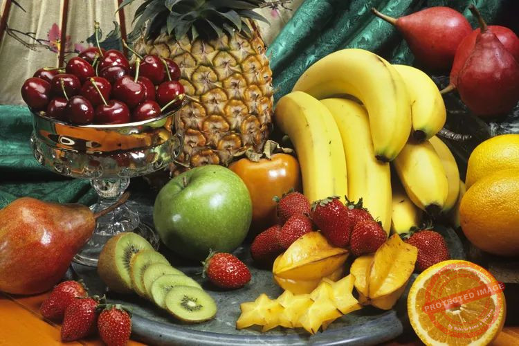 The Best Anti-Inflammatory Fruit Dietitians Recommend for Better Health