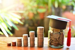 How Nigerian Students Can Save Money on Allowance and Pocket Money