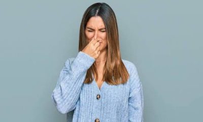 Is It Normal to Smell Myself Through My Pants? Causes and Treatment