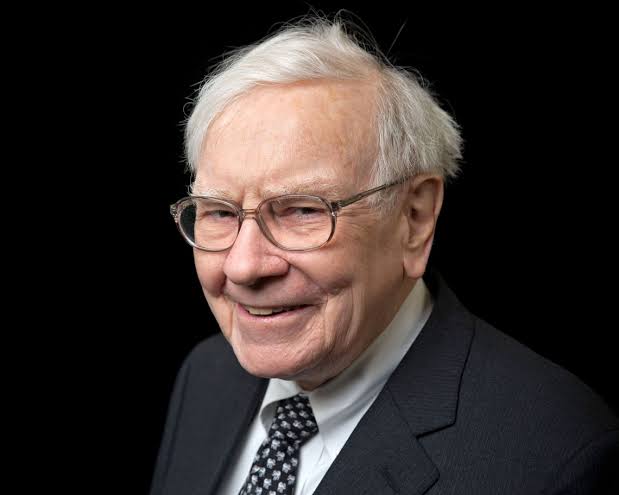 How Warren Buffett's Investment Strategy Can Help You Build Wealth